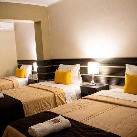Hotel San Martin 塔拉波托 外观 照片